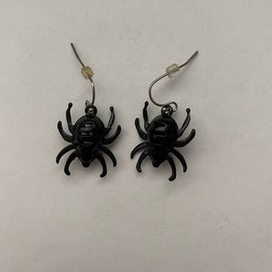 Spider Earrings 🕷, Dangling w small bells inside